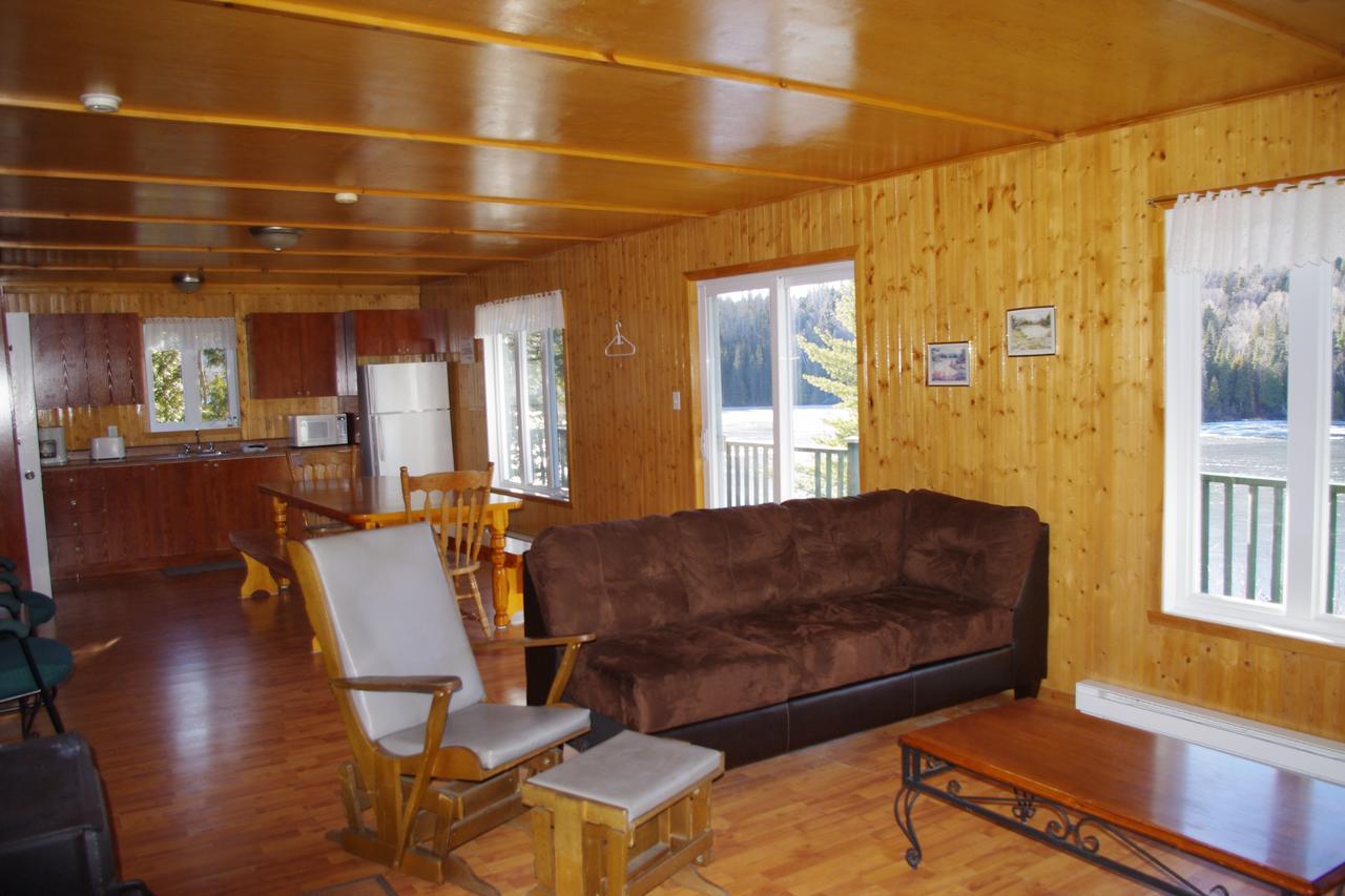 Club Tadoussac Villa ภายนอก รูปภาพ