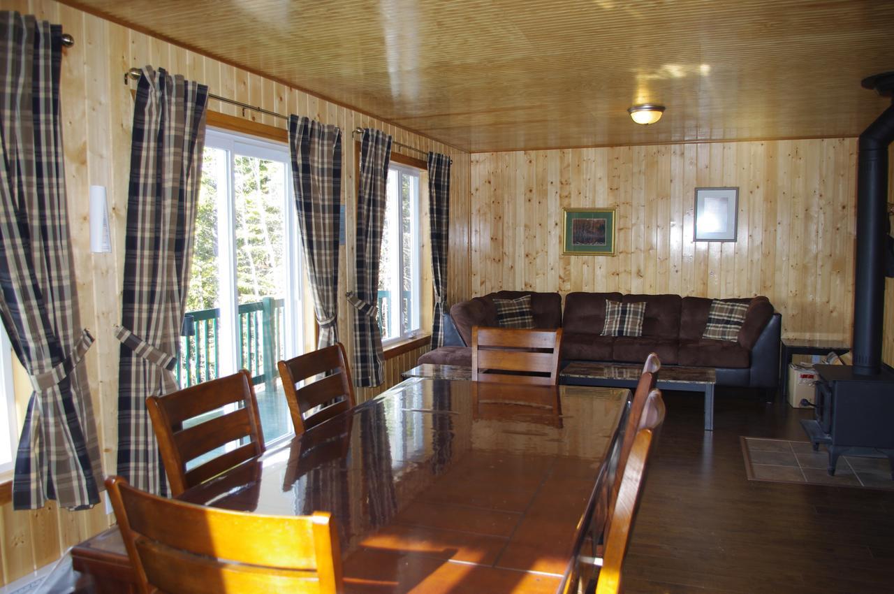 Club Tadoussac Villa ภายนอก รูปภาพ