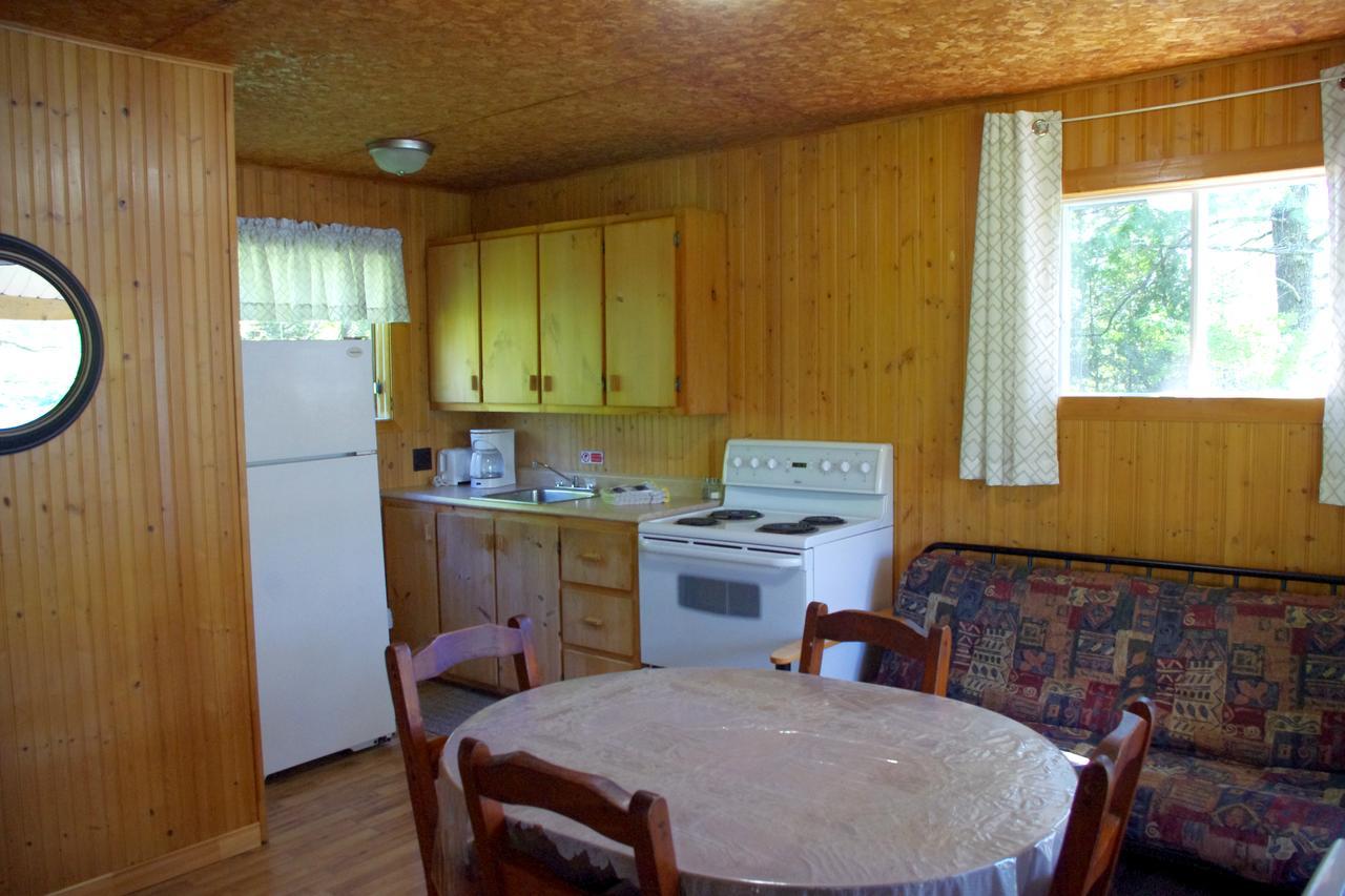 Club Tadoussac Villa ภายนอก รูปภาพ