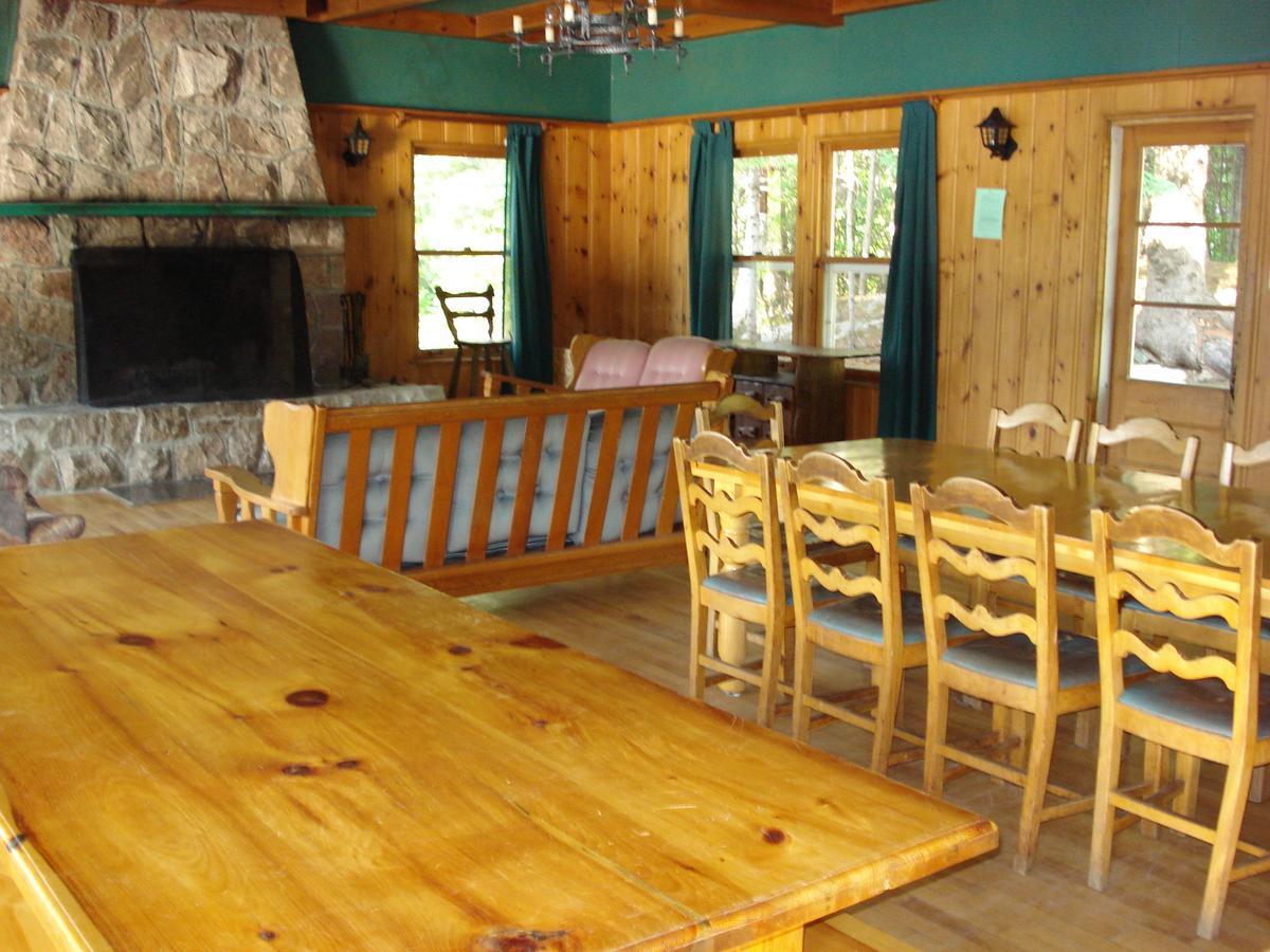 Club Tadoussac Villa ภายนอก รูปภาพ